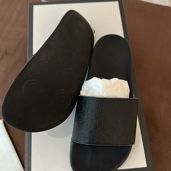 Gucci Men'S Gg Slide Sandal - Picture 7 of 10